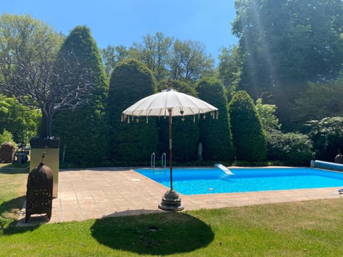 Day, Pool view, Swimming pool, Swimming pool, sunbed