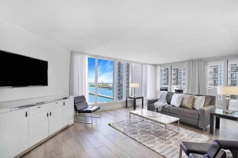TV and multimedia, Balcony/Terrace, Living room, Sea view