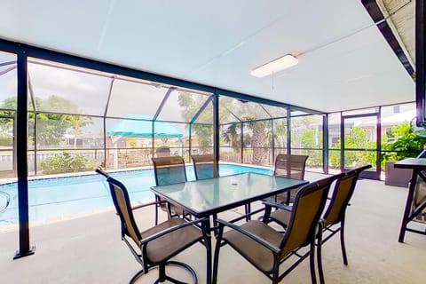 Rock N' Reel Boat House House in St James City