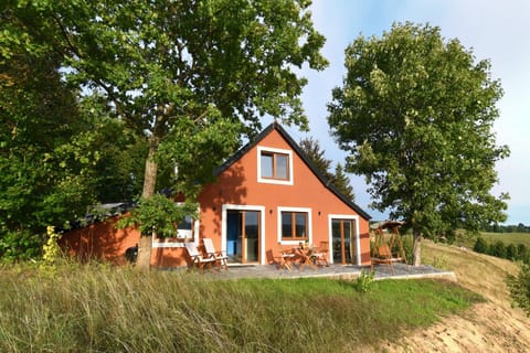 Property building, Natural landscape, Activities, Activities, Garden view, sunbed