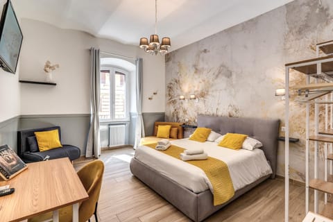 Bed, TV and multimedia, Photo of the whole room, Seating area, Bedroom, towels
