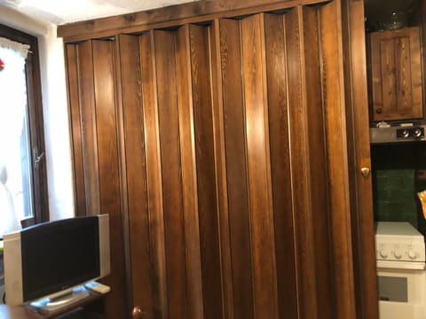 TV and multimedia, Kitchen or kitchenette