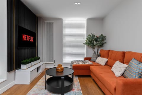 TV and multimedia, Seating area