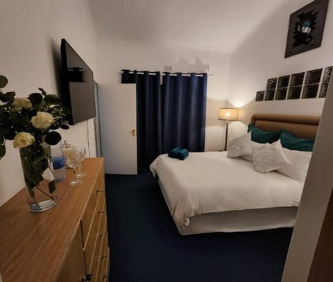 SeaViews Holiday Apartment 1 Apartment in Cape Town