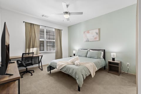 Luxe 3B/2B Getaway - Pool, Gym, Parking, Pet Wash Apartment in Leander