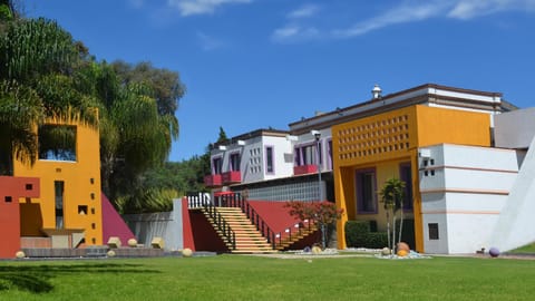 Property building, Garden