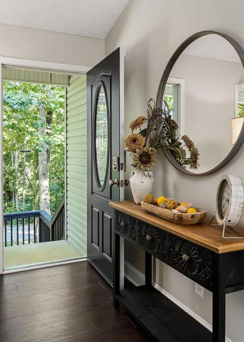 Burgess Falls bungalow minutes from Cookeville House in Tennessee