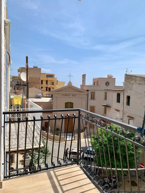 Property building, Patio, Day, View (from property/room), Balcony/Terrace, City view