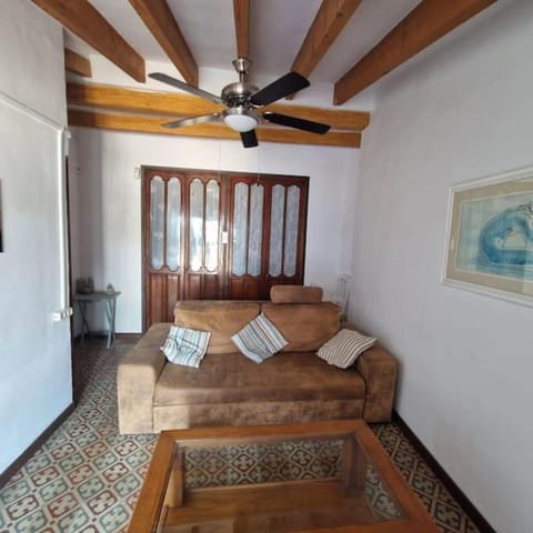 Living room, fireplace