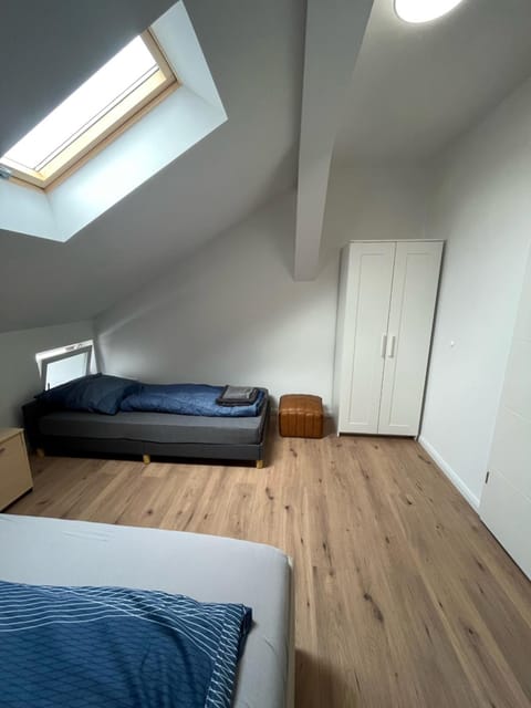 Bed, Bedroom, wardrobe