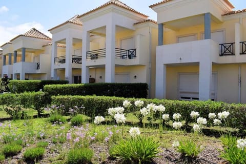 Property building, Garden, Garden view