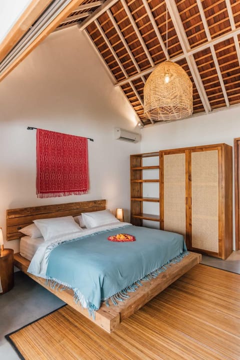 Bed, Photo of the whole room, Bedroom, bunk bed, wardrobe