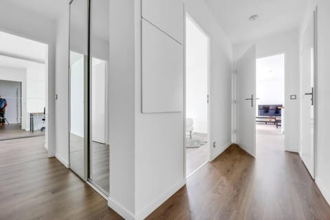 Élégance en Banlieue Parisienne Apartment in Paris