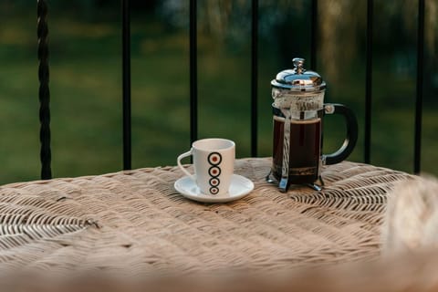 Coffee/tea facilities, View (from property/room), Balcony/Terrace, Garden view