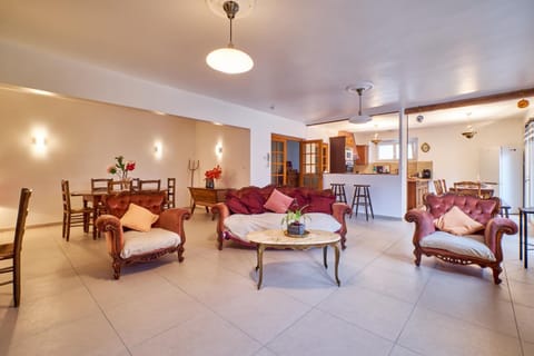 Property building, Living room