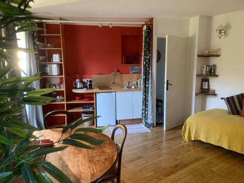 Kitchen or kitchenette, kitchen