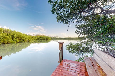 Beach to Bay View House in Longboat Key
