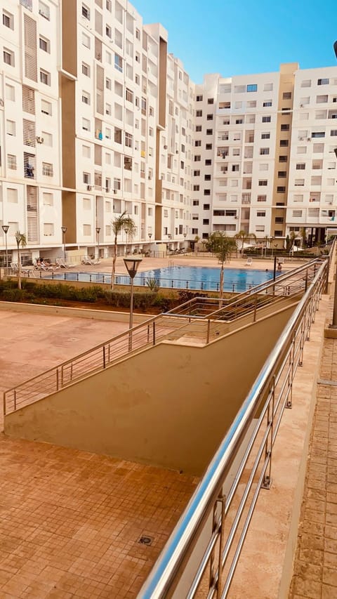 Property building, Pool view