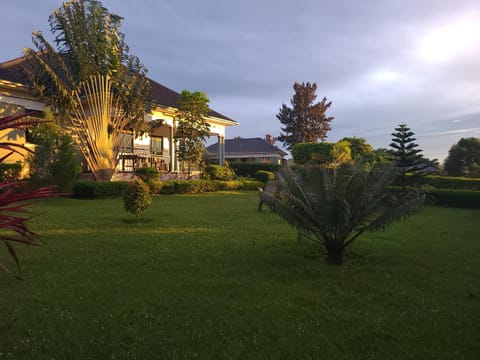 Property building, Natural landscape, Garden view