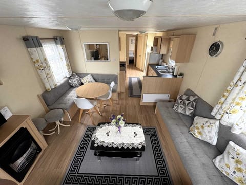 Modern Caravan With Wifi At Seawick holiday park, Clacton on Sea 8 berth Large Decking Campground/ 
RV Resort in Tendring District