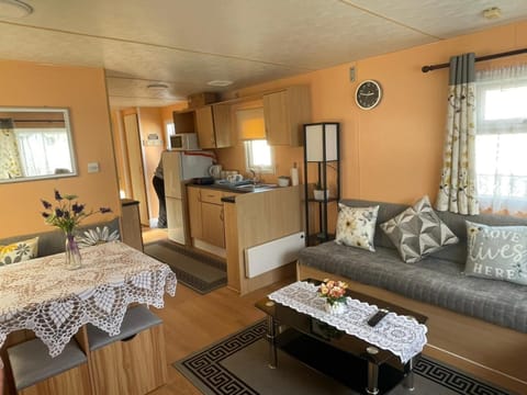 Modern Caravan With Wifi At Seawick holiday park, Clacton on Sea 8 berth Large Decking Campground/ 
RV Resort in Tendring District