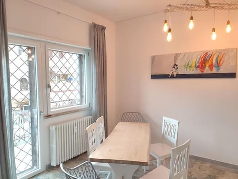 Sunnyhome- Ostia Lido vista mare 2 bagni House in Ostia