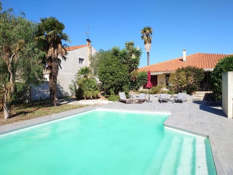 Garden, Swimming pool