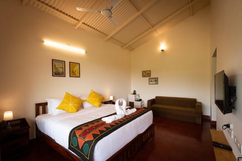 Bed, View (from property/room), Photo of the whole room, Guests