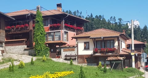 Denis Guest house Bed and Breakfast in Plovdiv Province