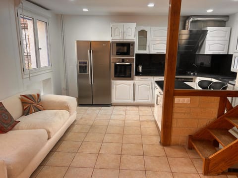 Maison de ville arborée avec cachet House in Île-de-France