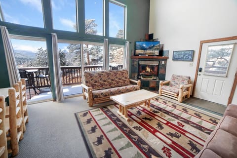 Lazy R Cottages- 16A cabin Cabin in Estes Park