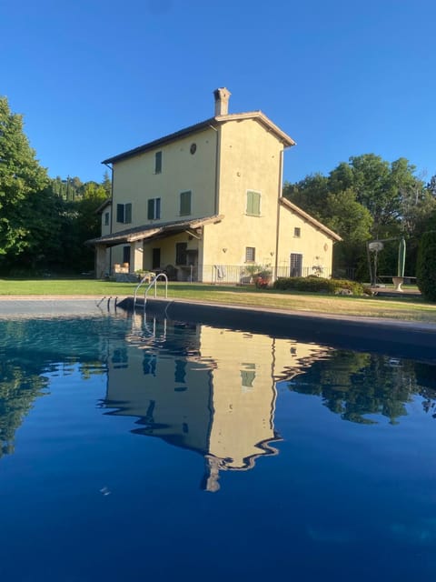 Property building, Pool view