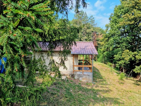 Property building, Day, Natural landscape, Garden view