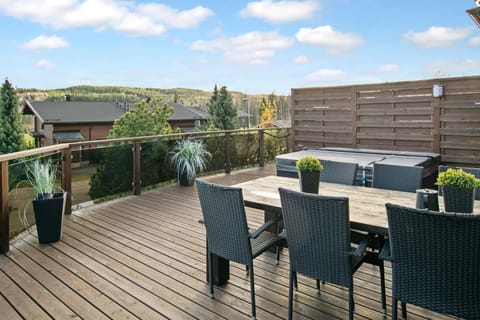 Patio, View (from property/room)