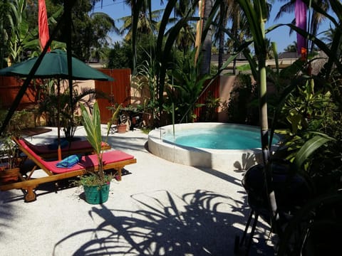 Swimming pool