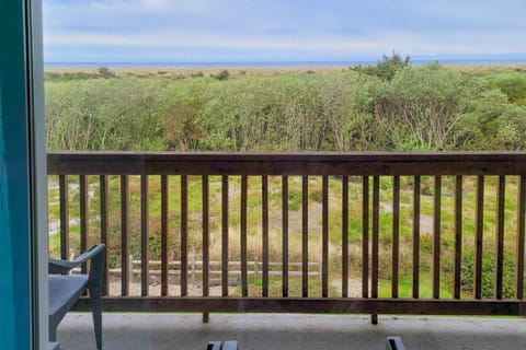 Sunset Dunes Apartment in Ocean Shores
