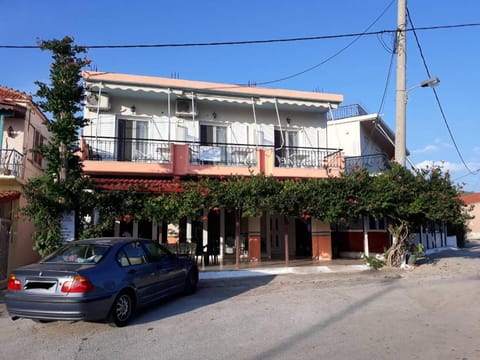 Property building, Parking