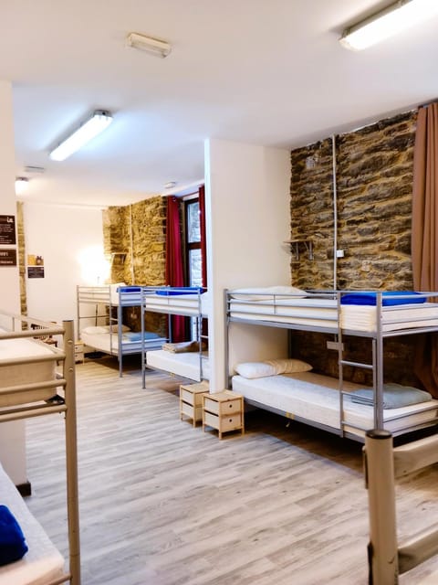 Photo of the whole room, Bedroom, bunk bed