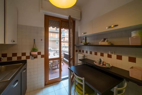 Central Perk - NEW @ Brescia Apartment in Province of Brescia