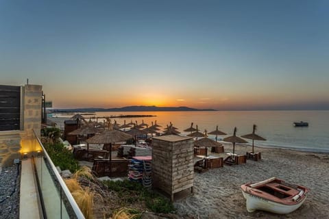 Celeste Junior Suite on the Beach Apartment in Agia Marina