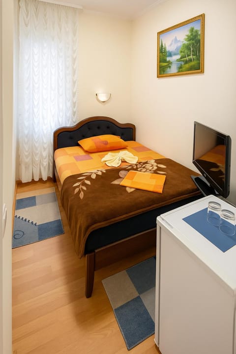 UTR Jagnjilo 1986 Inn in Serbia