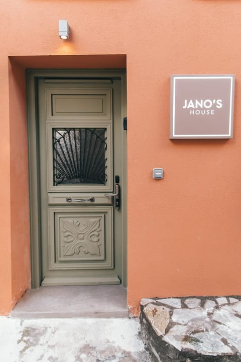 Jano's House Apartment in İzmir Province