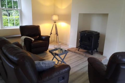 Dundonagh House, Glaslough, House in Northern Ireland