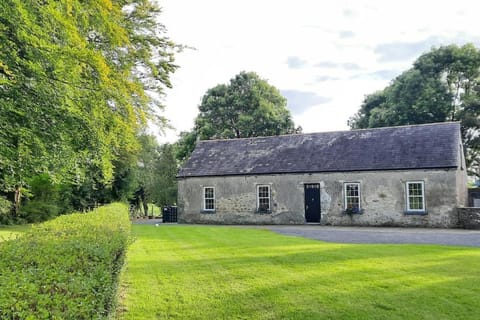 Dundonagh House, Glaslough, House in Northern Ireland
