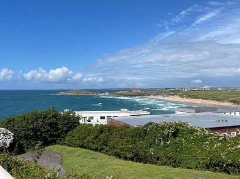 View (from property/room), City view, Sea view