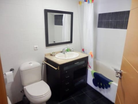 Precioso apartamento en complejo residencial con piscina,barbacoa y pista de padel. Apartment in Marina Baixa