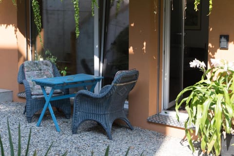Garden, Balcony/Terrace