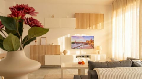 TV and multimedia, Living room, Seating area