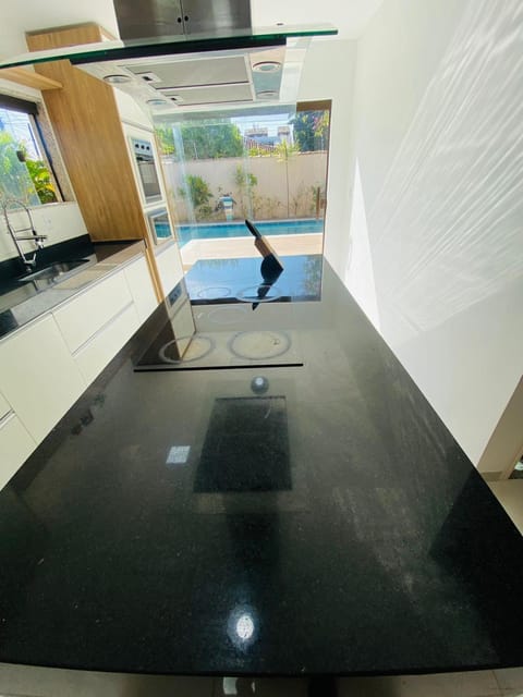 Casa com piscina e jacuzzi House in Cabo Frio