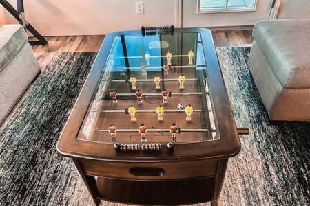 Deer Haven Hot Tub Foosball Pool Table House in Ahwahnee